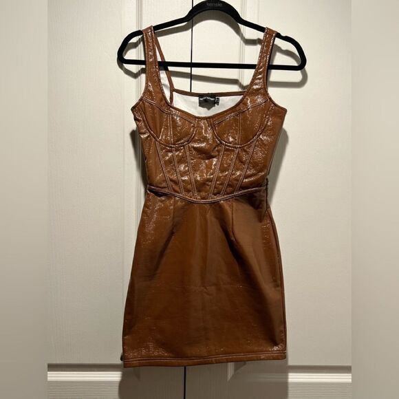 PrettyLittleThing Chocolate PU Sleeveless Corset Stitched Detail Bodycon Dress - Picture 4 of 6